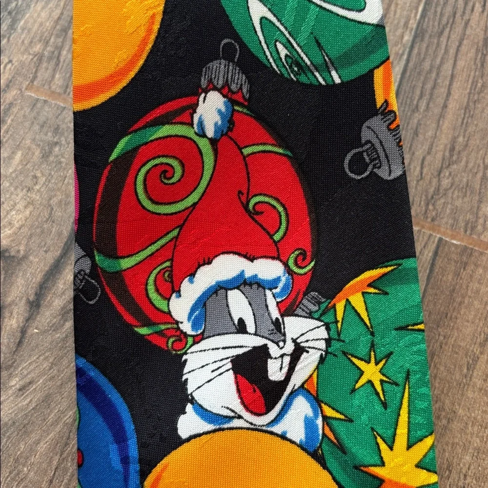 Looney Tunes Mania Colorful Christmas Tie